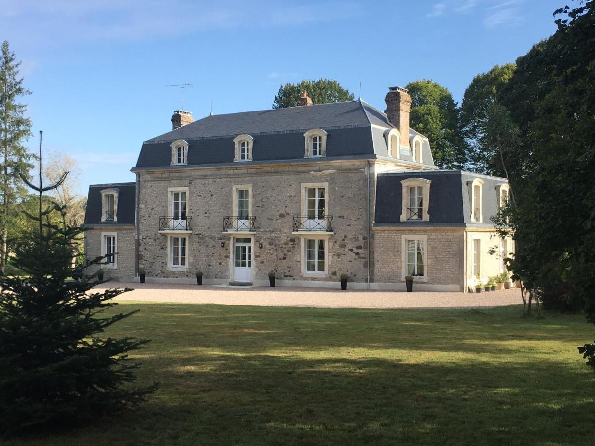 Le Manoir Du Ribardon * Neuvy-au-Houlme